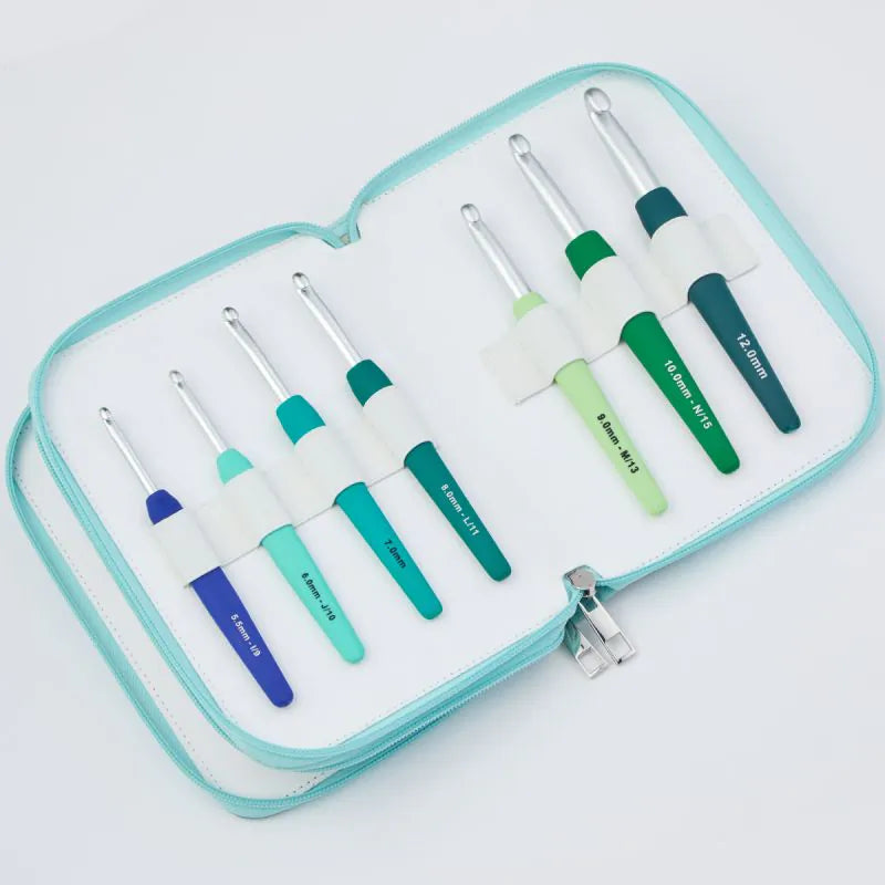 Waves Single Ended Crochet Hook Sets - GRANDE (Set of 14 hooks)